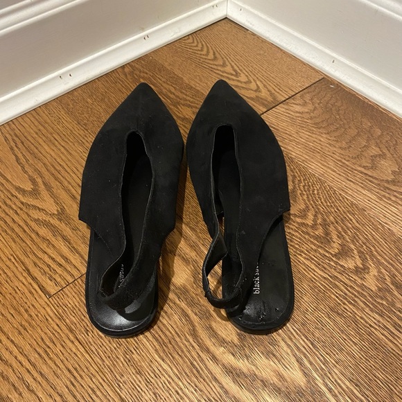 Women’s Black Suede Flats - Picture 3 of 3